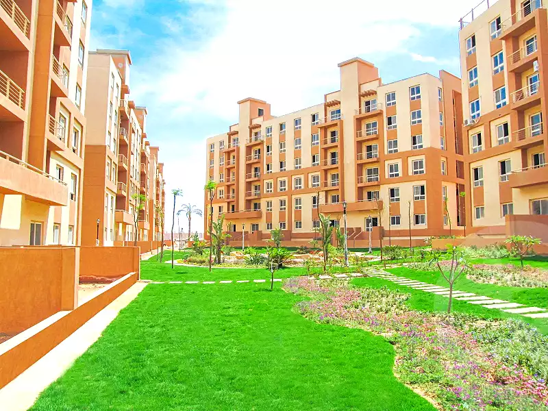 https://aqarmap.com.eg/ar/listing/2047482-projects-degla-gardens