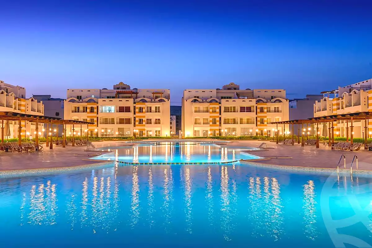 https://aqarmap.com.eg/ar/listing/1940973-projects-palmera-beach-resort