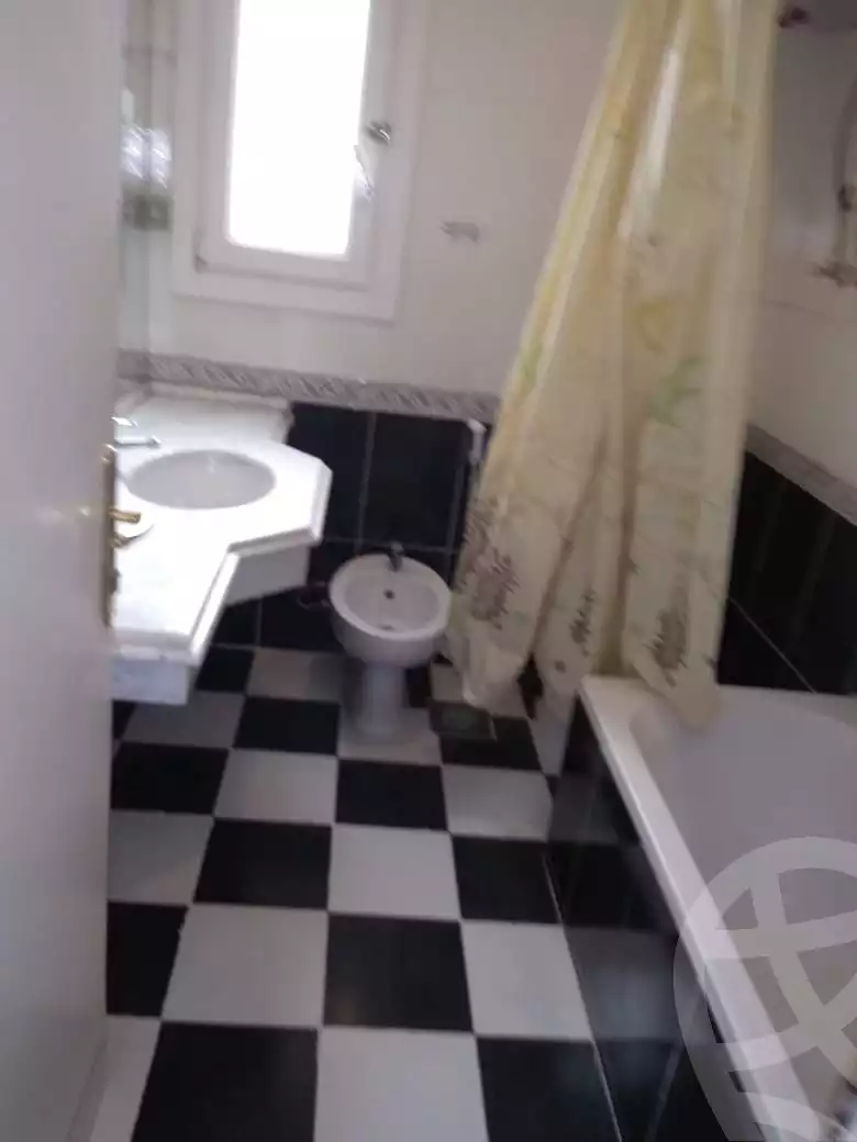https://aqarmap.com.eg/ar/listing/2647564-for-rent-villa-cairo-6th-of-october