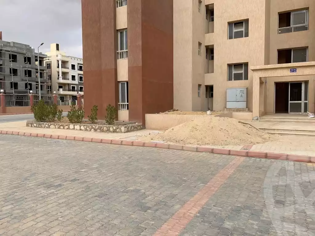 https://aqarmap.com.eg/ar/listing/2263828-for-sale-apartment-cairo-6th-of-october