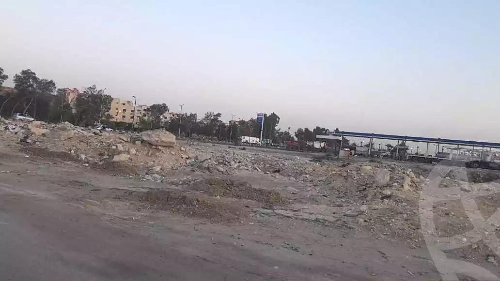 https://aqarmap.com.eg/ar/listing/2266639-for-sale-land-or-farm-cairo-15th-of-may