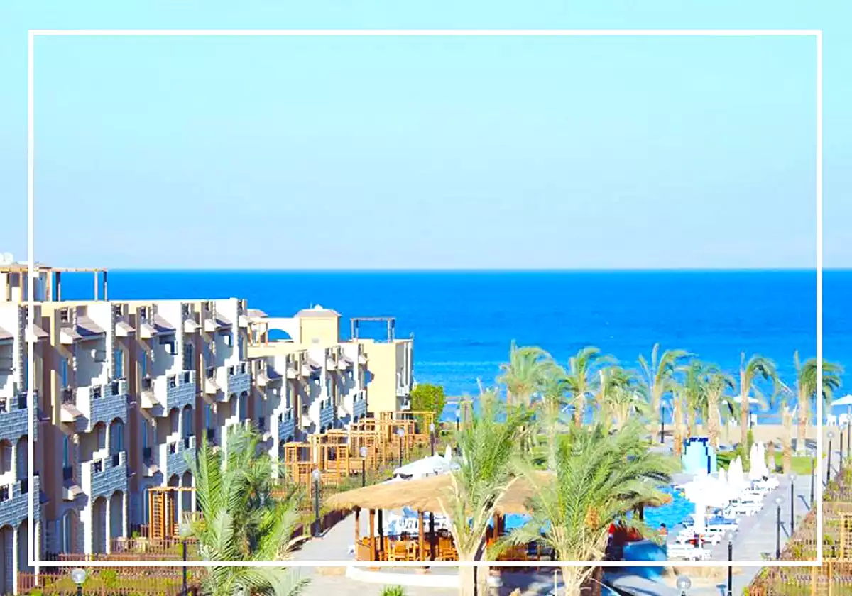 https://aqarmap.com.eg/ar/listing/2275556-projects-coronado-beach-resort