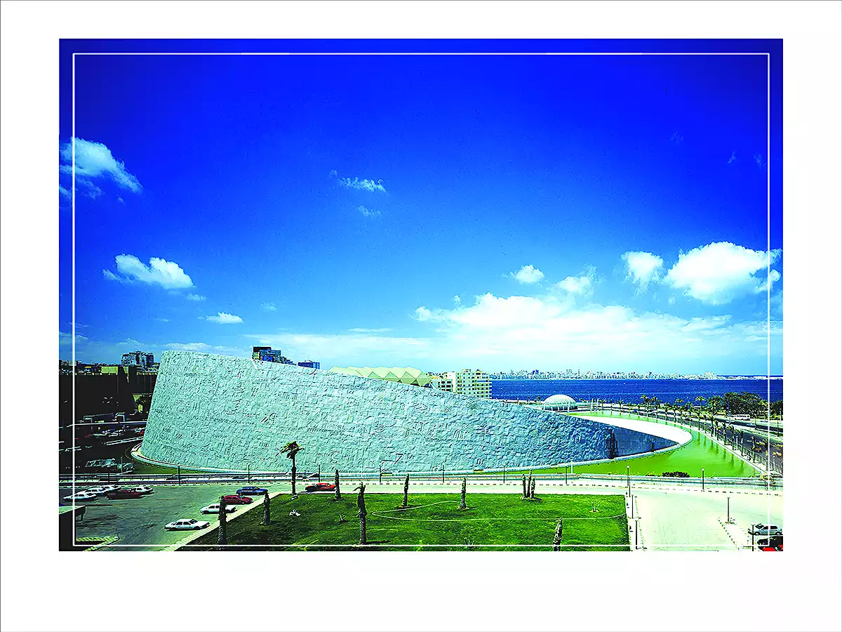 https://aqarmap.com.eg/en/listing/2361593-projects-plaza-alexandria
