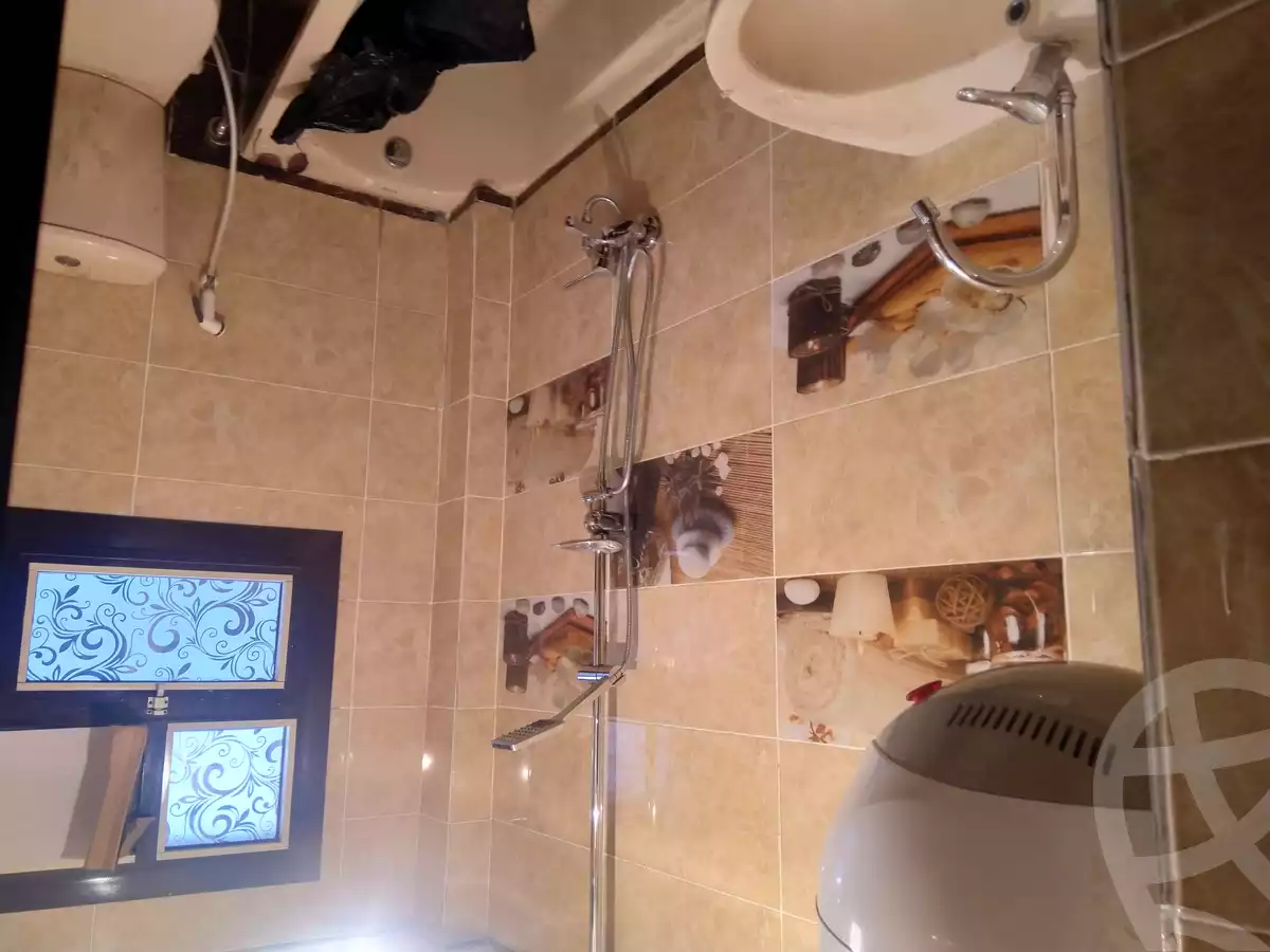 https://aqarmap.com.eg/ar/listing/2508702-for-sale-apartment-cairo-shoubra