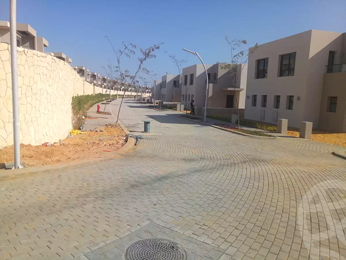 https://aqarmap.com.eg/ar/listing/2592503-projects-azha
