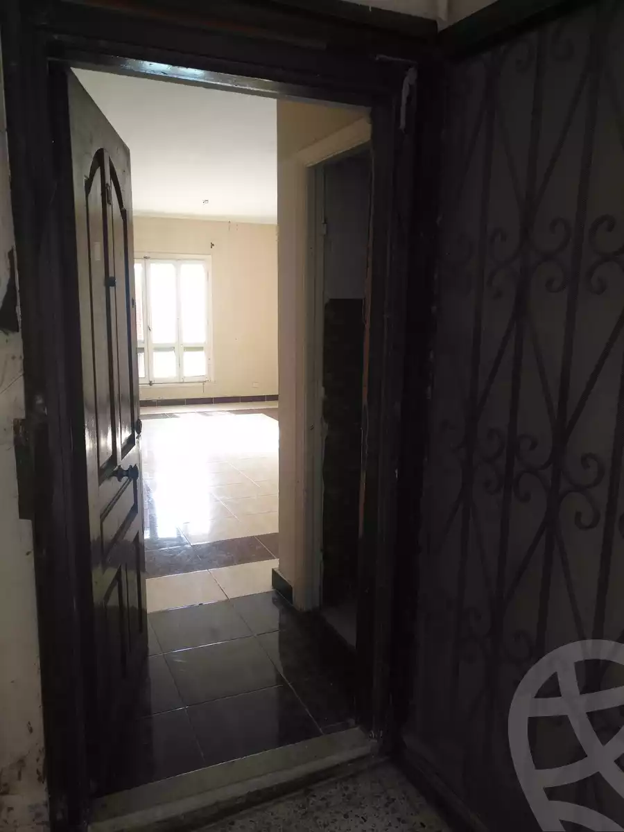 https://aqarmap.com.eg/ar/listing/2726579-for-sale-apartment-cairo-6th-of-october