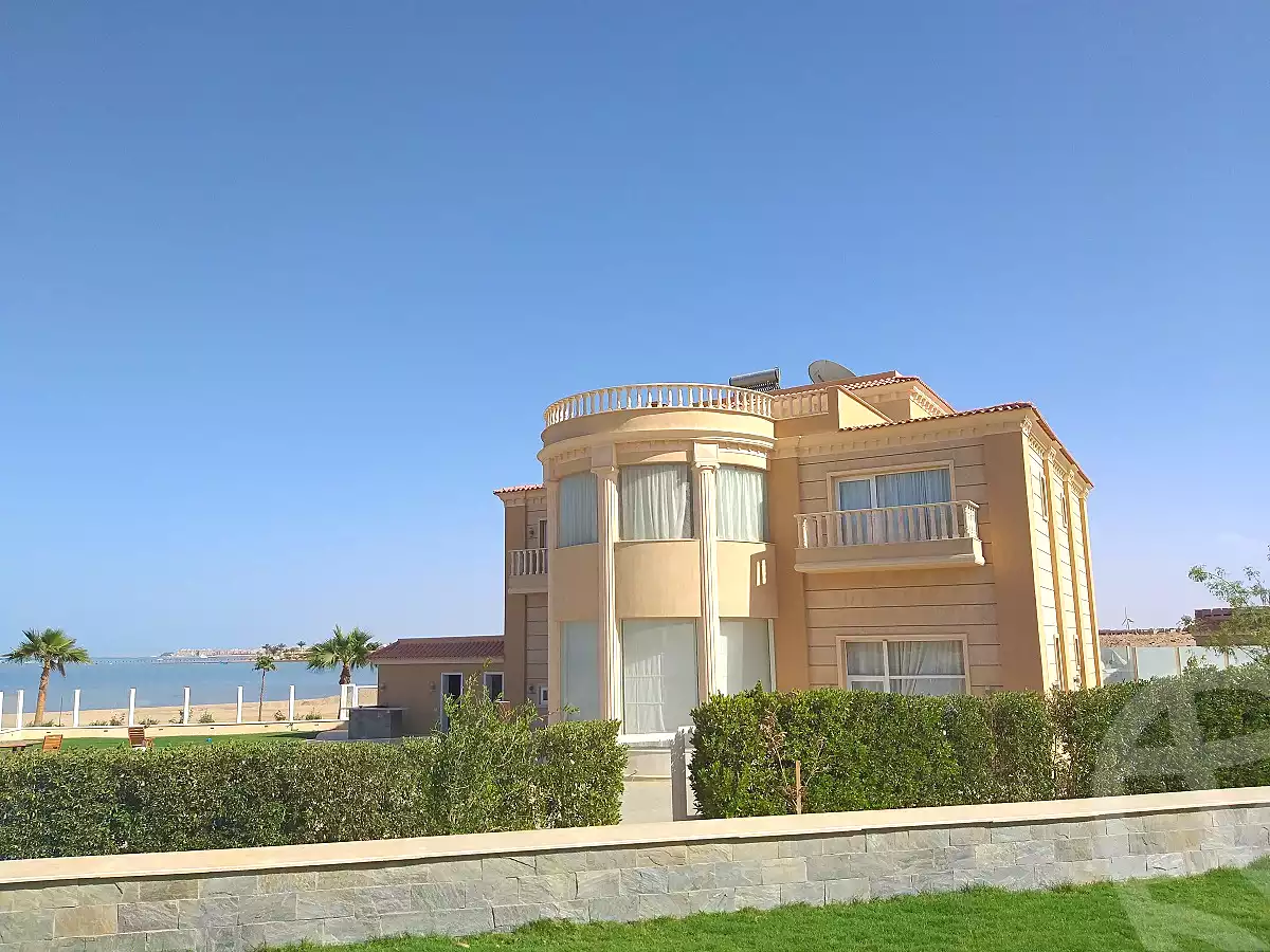 https://aqarmap.com.eg/en/listing/2395500-projects-selena-bay11