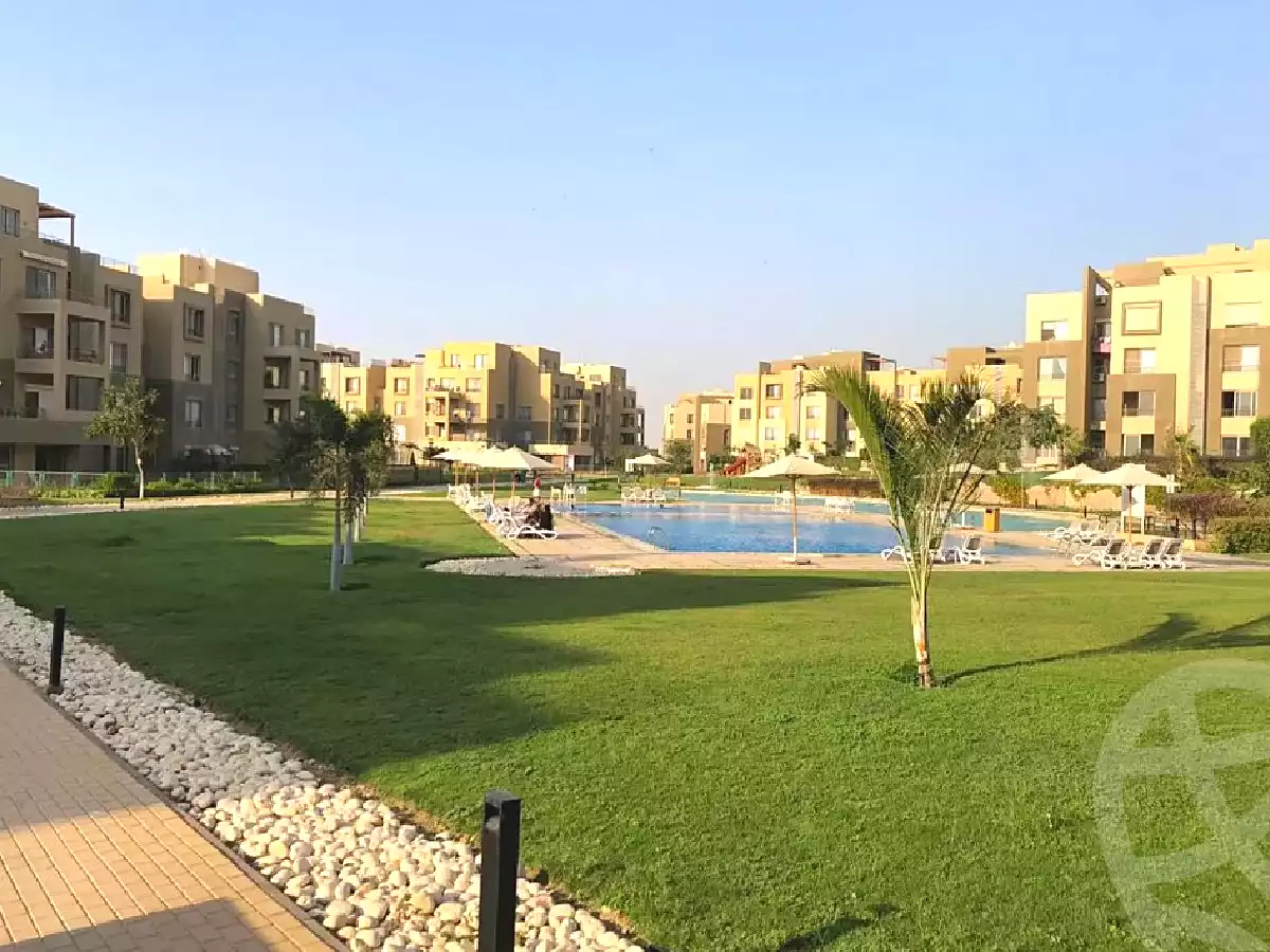 https://aqarmap.com.eg/ar/listing/2557593-projects-palm-parks