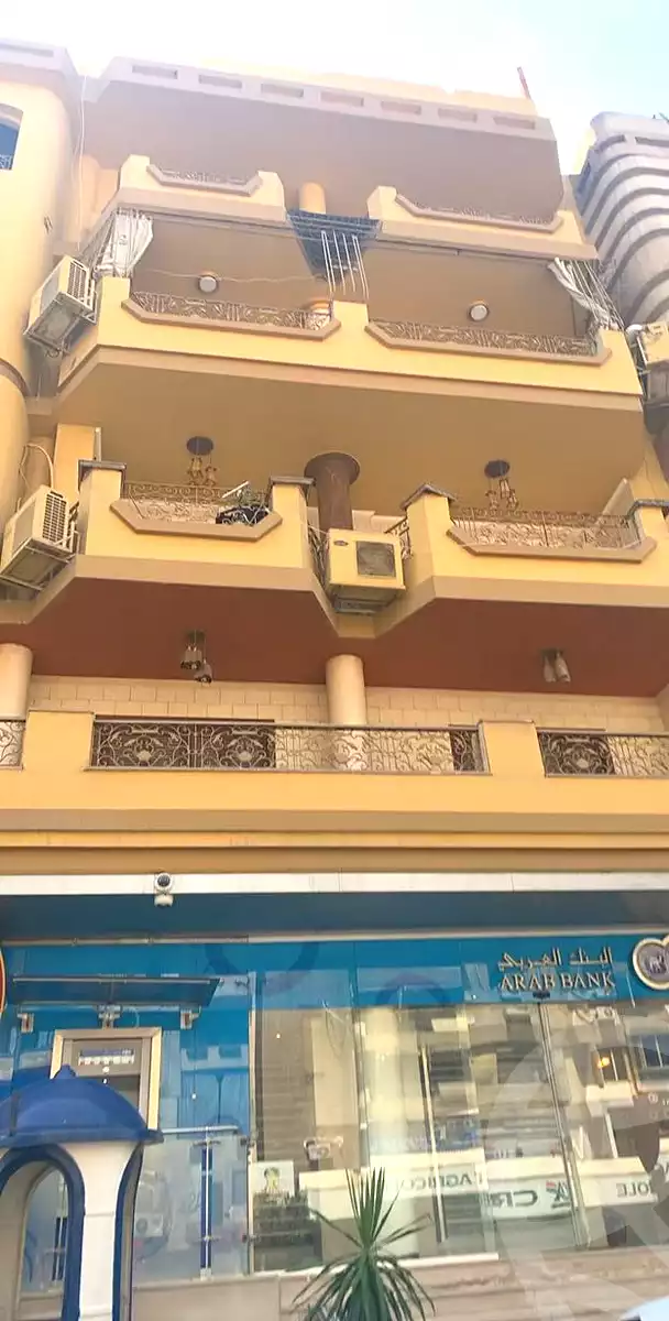 https://aqarmap.com.eg/en/listing/2948326-for-sale-cairo-mokattam-shareaa-9