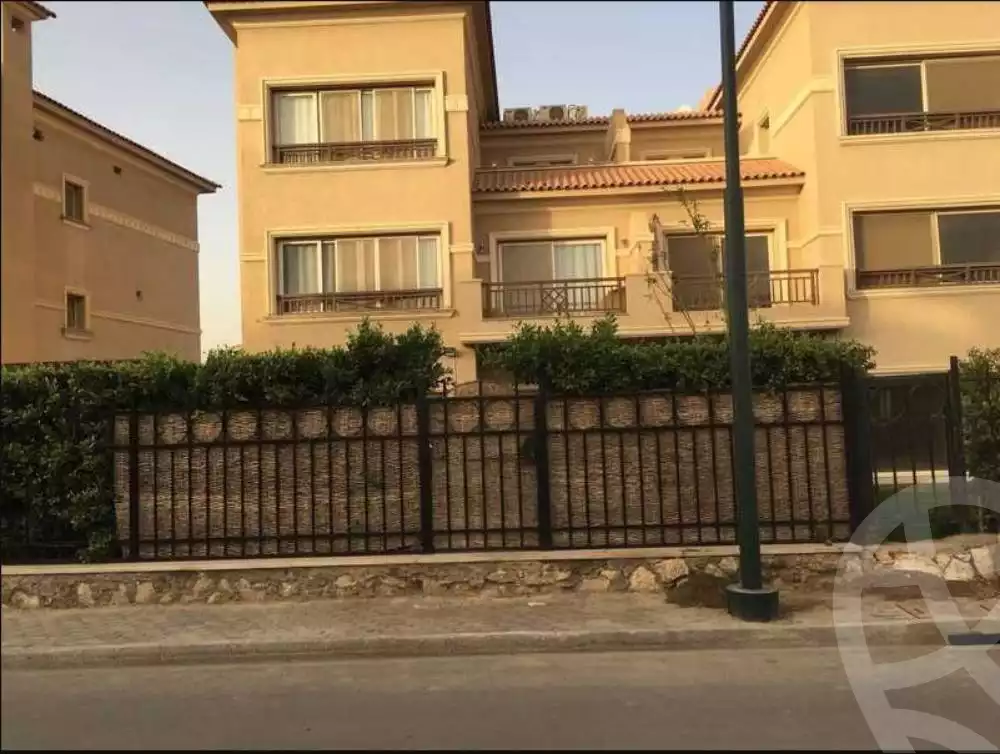https://aqarmap.com.eg/ar/listing/6163063-for-sale-cairo-new-cairo-compounds-kattameya-dunes