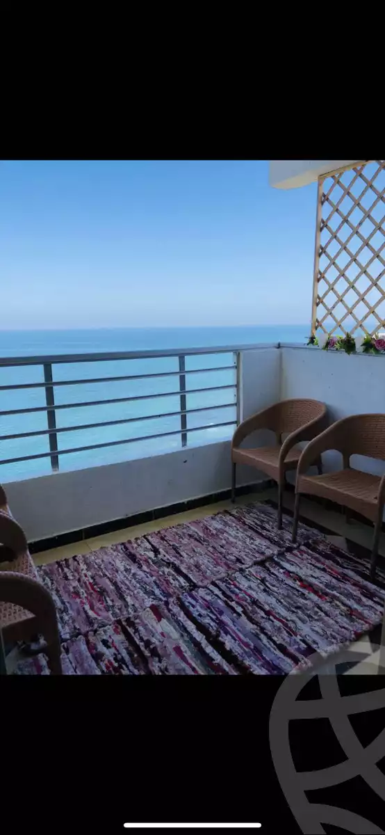 https://aqarmap.com.eg/ar/listing/2839813-for-sale-alexandria-bw-qyr-abo-qir