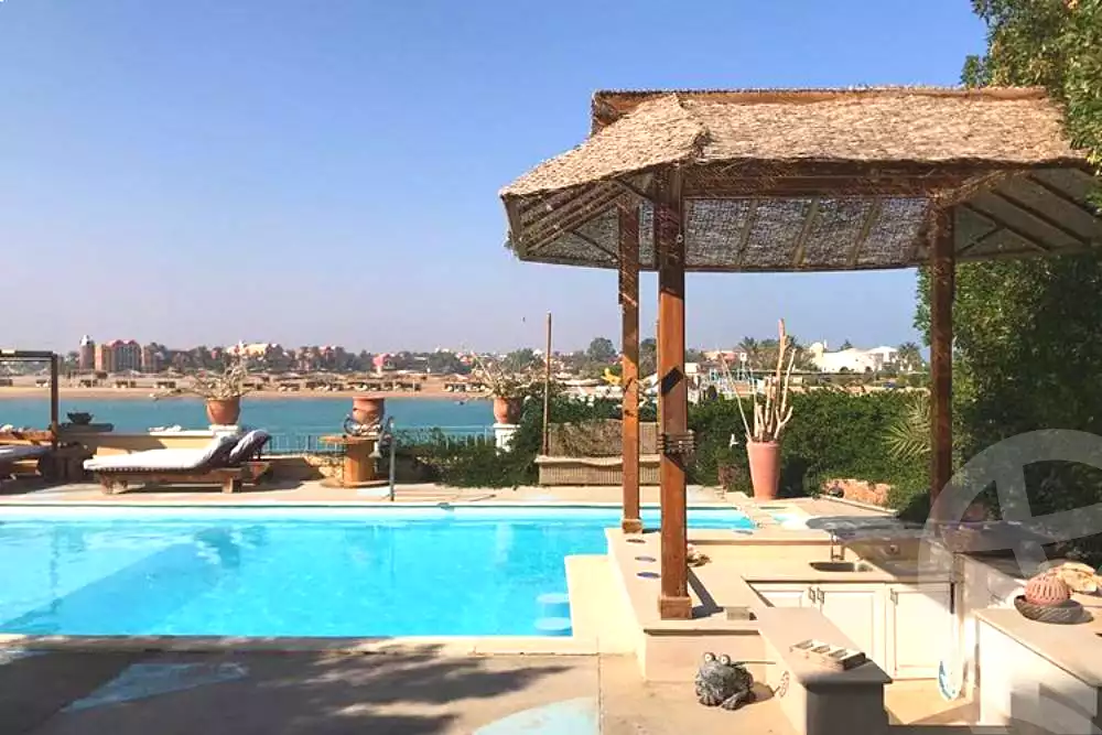 https://aqarmap.com.eg/ar/listing/2843587-projects-hill-villas