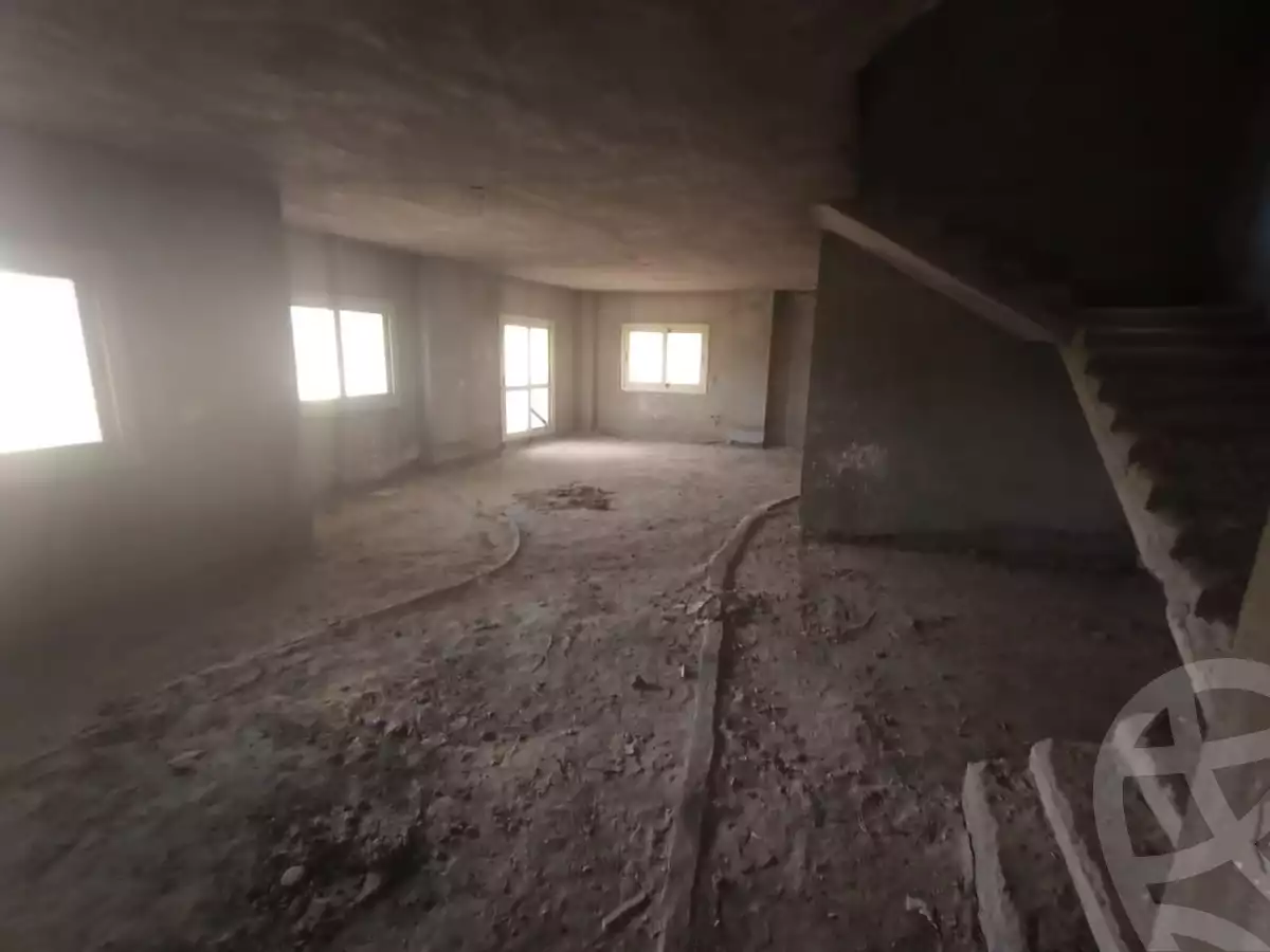 https://aqarmap.com.eg/ar/listing/2857639-for-sale-cairo-el-sheikh-zayed-city-compounds-in-sheikh-zayed-el-khamayel