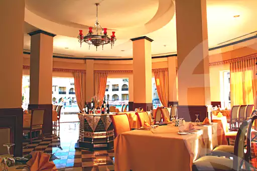 https://aqarmap.com.eg/ar/listing/2868069-projects-stella-de-mare
