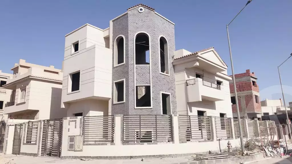 https://aqarmap.com.eg/ar/listing/6270402-for-sale-cairo-6th-of-october-el-tawsaat-el-shamalya-touristic-first-area