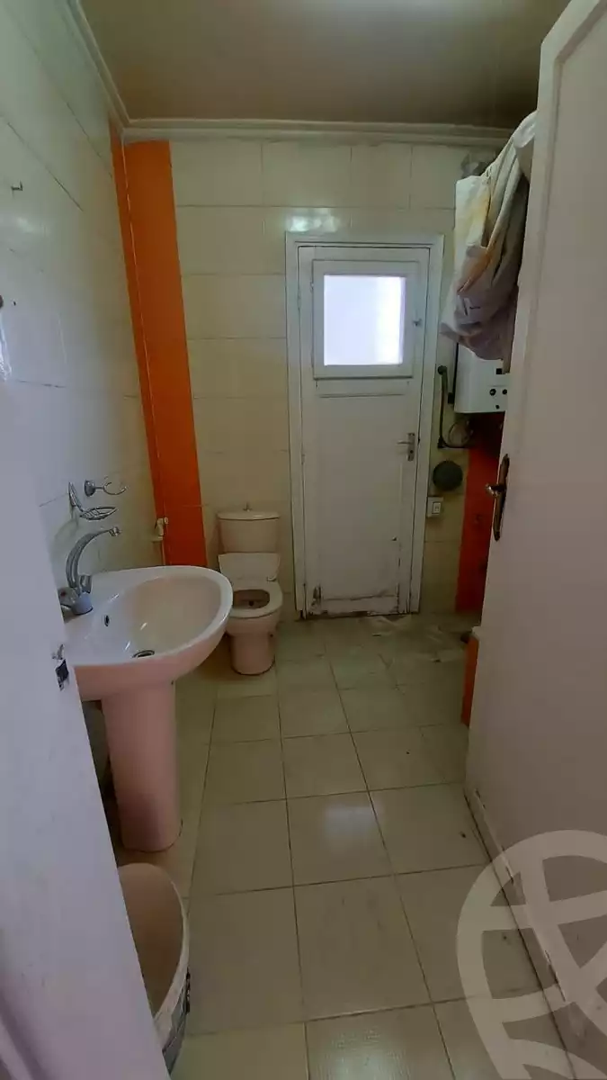 https://aqarmap.com.eg/ar/listing/3898659-for-rent-cairo-nasr-city-rb-h-lstthmry