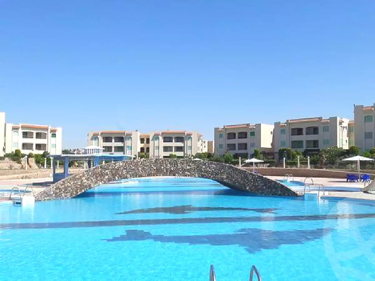 https://aqarmap.com.eg/ar/listing/3045237-projects-granda-beach-resort