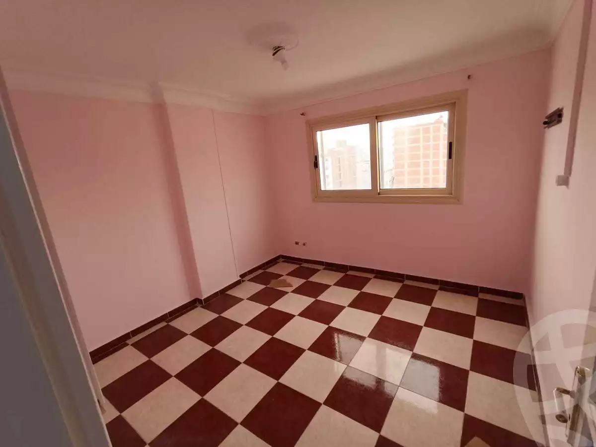 https://aqarmap.com.eg/ar/listing/3211564-for-sale-alexandria-el-asafra-shr-45