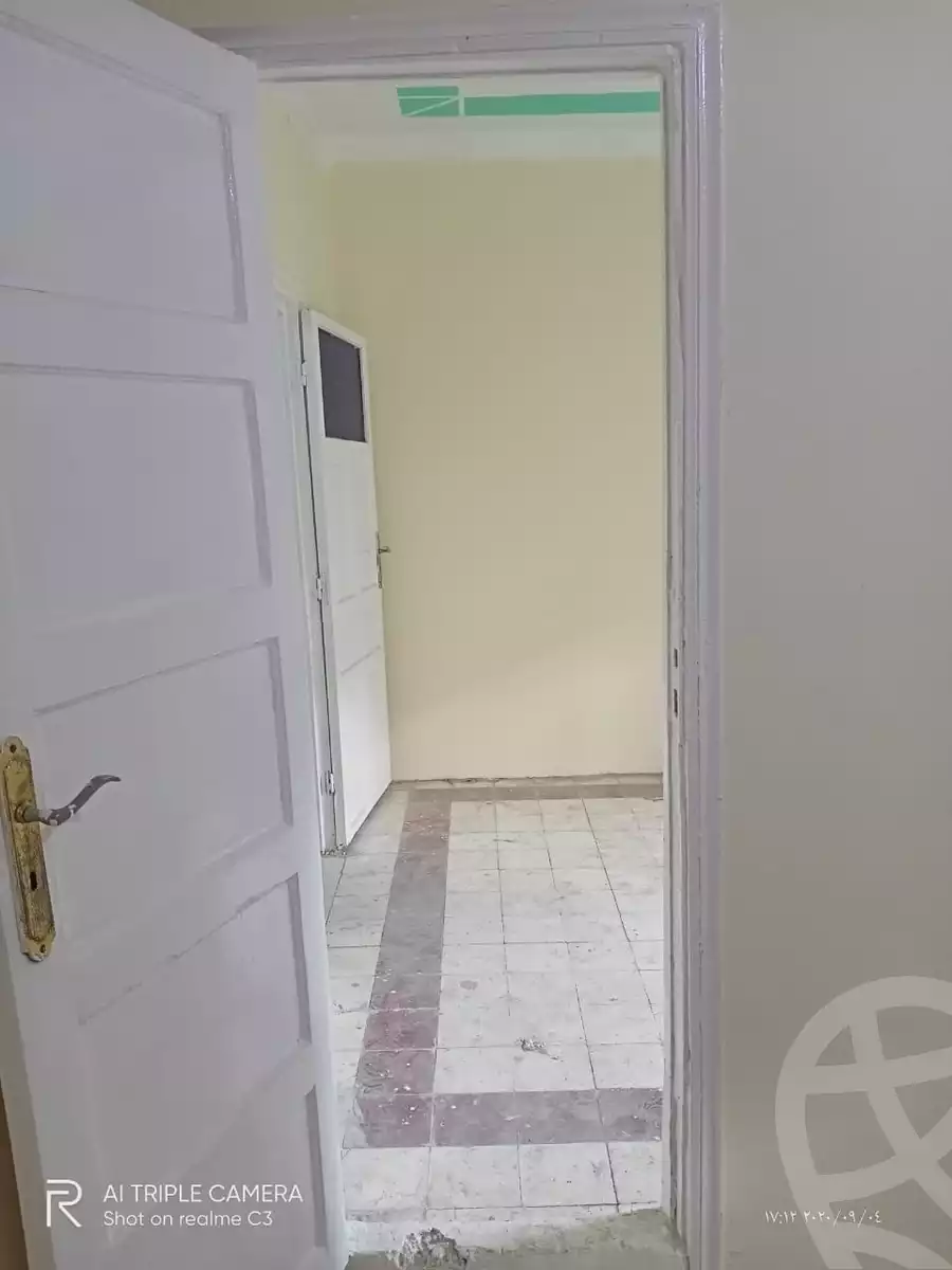 https://aqarmap.com.eg/en/listing/4041214-for-sale-beheira-damanhour-damanhour-city-abd-el-salam-el-shazly-st