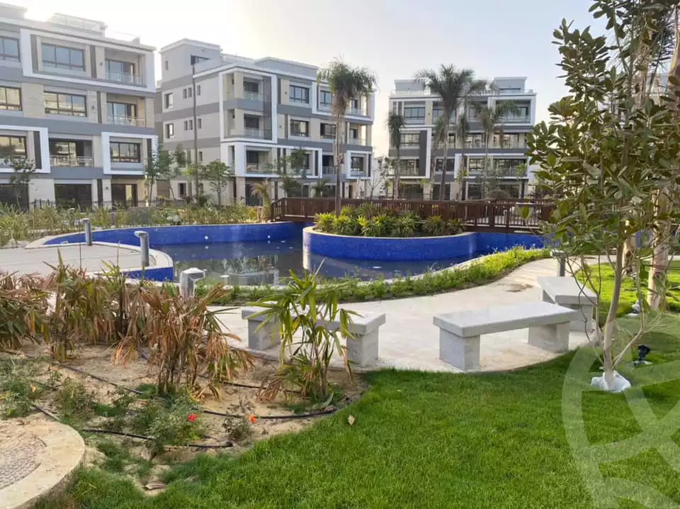 https://aqarmap.com.eg/ar/listing/4170912-for-sale-cairo-el-sheikh-zayed-city-compounds-in-sheikh-zayed-beverly-hills