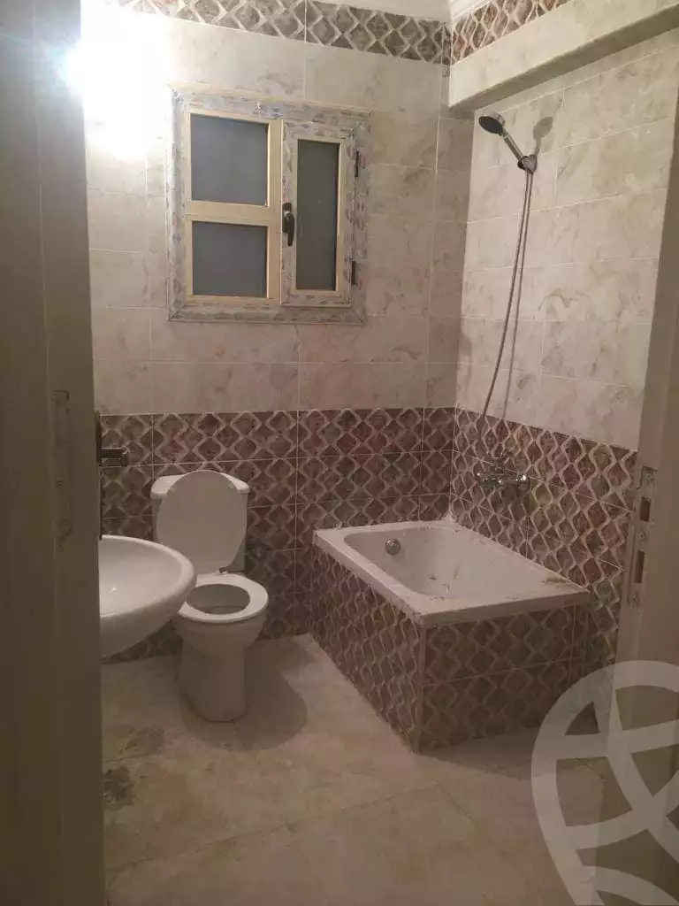 https://aqarmap.com.eg/ar/listing/4059043-for-sale-el-fayoum-fayoum-fayoum-city