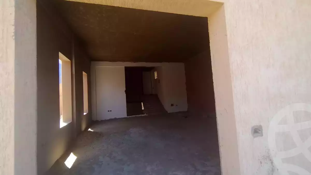 https://aqarmap.com.eg/ar/listing/3666483-for-sale-cairo-el-sheikh-zayed-city-el-hay-el-thaleth-ashaer-lhy-lthlth-shr
