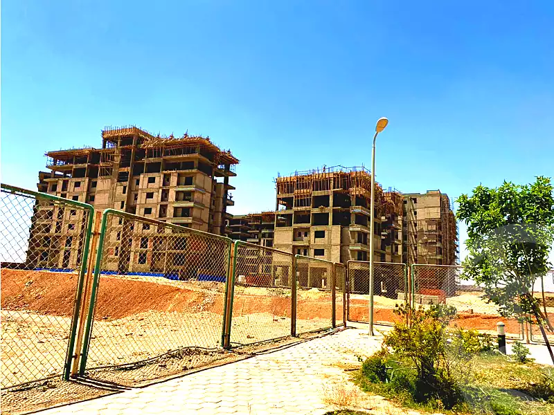 https://aqarmap.com.eg/ar/listing/3391574-for-sale-cairo-new-administrative-capital-new-capital-compounds-blw-fyrt