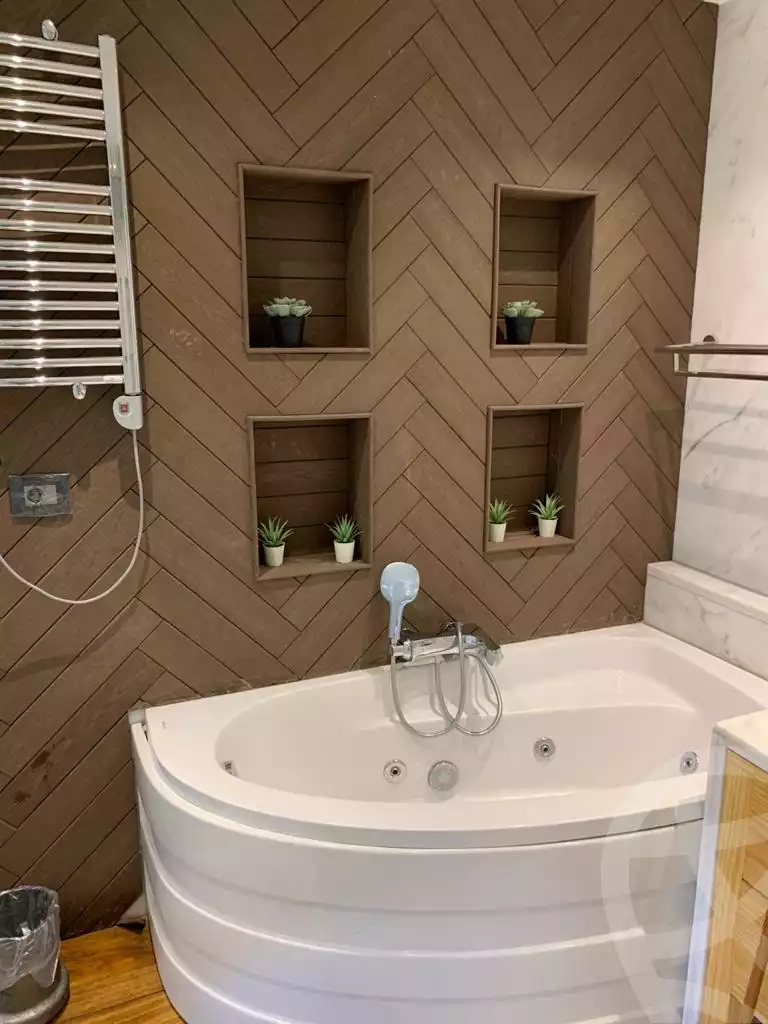 https://aqarmap.com.eg/ar/listing/3684821-for-rent-cairo-el-sheikh-zayed-city-compounds-in-sheikh-zayed-beverly-hills