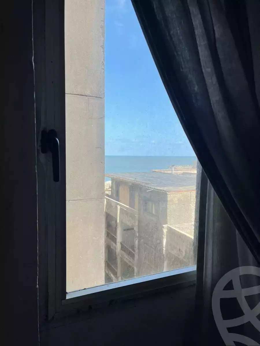 https://aqarmap.com.eg/en/listing/4143469-for-sale-alexandria-sydy-bshr-sydy-bshr-bhry-shr-khld-bn-lwlyd
