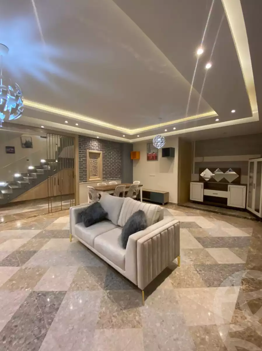 https://aqarmap.com.eg/ar/listing/3435302-for-rent-cairo-el-sheikh-zayed-city-compounds-in-sheikh-zayed-beverly-hills