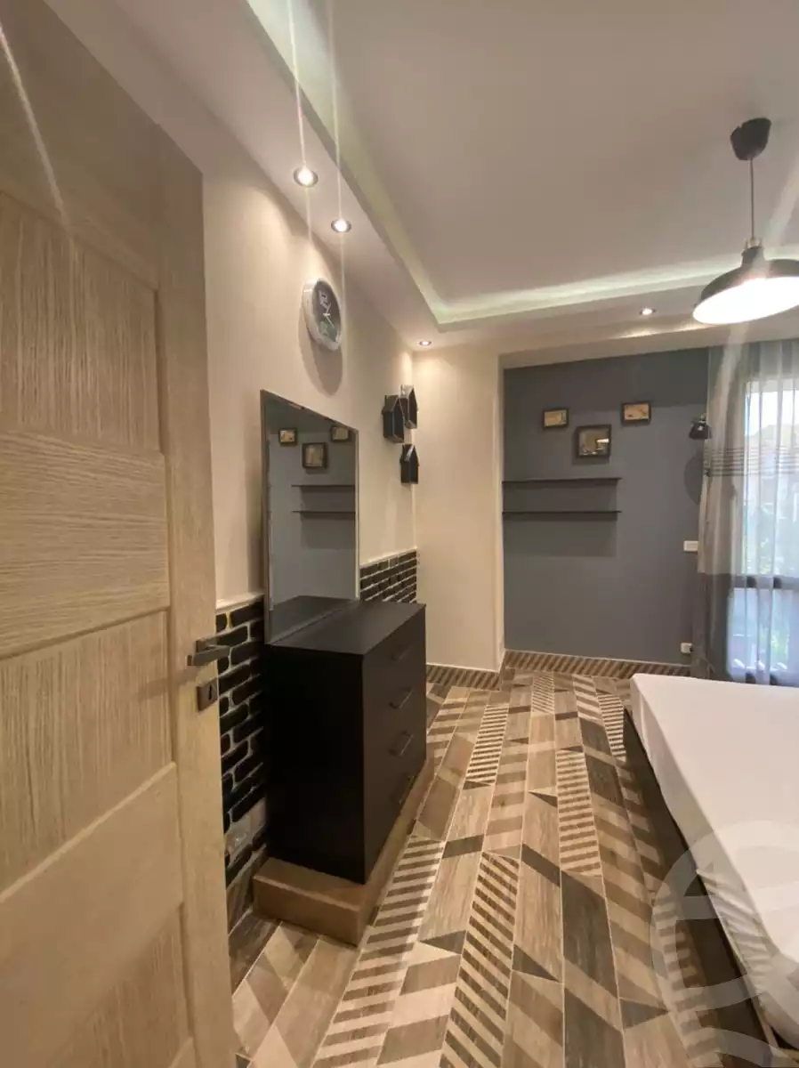 https://aqarmap.com.eg/ar/listing/3435302-for-rent-cairo-el-sheikh-zayed-city-compounds-in-sheikh-zayed-beverly-hills