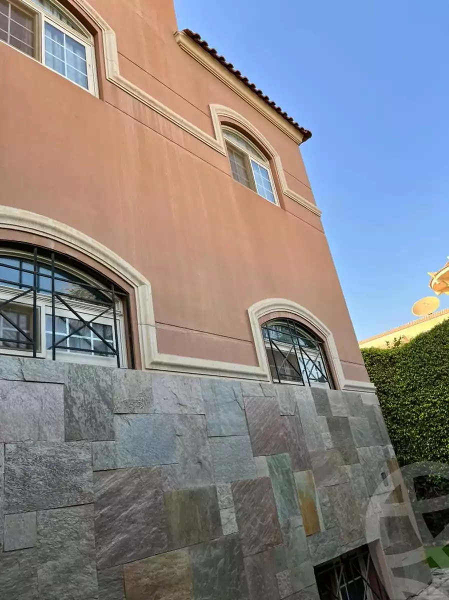 https://aqarmap.com.eg/ar/listing/3836399-for-sale-cairo-el-sheikh-zayed-city-hay-el-yassmin