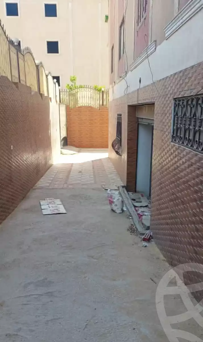 https://aqarmap.com.eg/en/listing/4095220-for-sale-cairo-15th-of-may-mjwr-33-shr-bw-byd-bn-ljrh