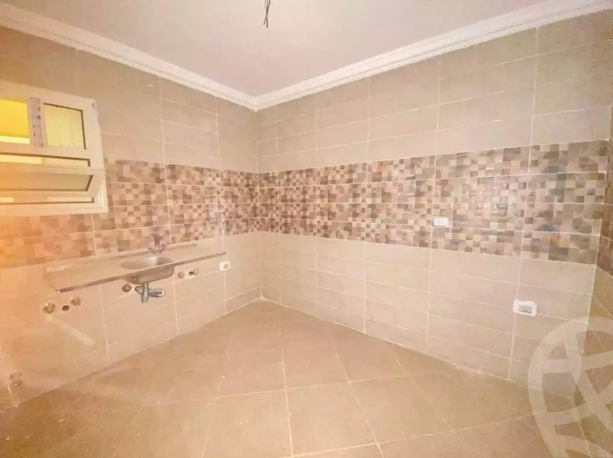 https://aqarmap.com.eg/en/listing/3543575-for-rent-cairo-new-cairo-compounds-jyd