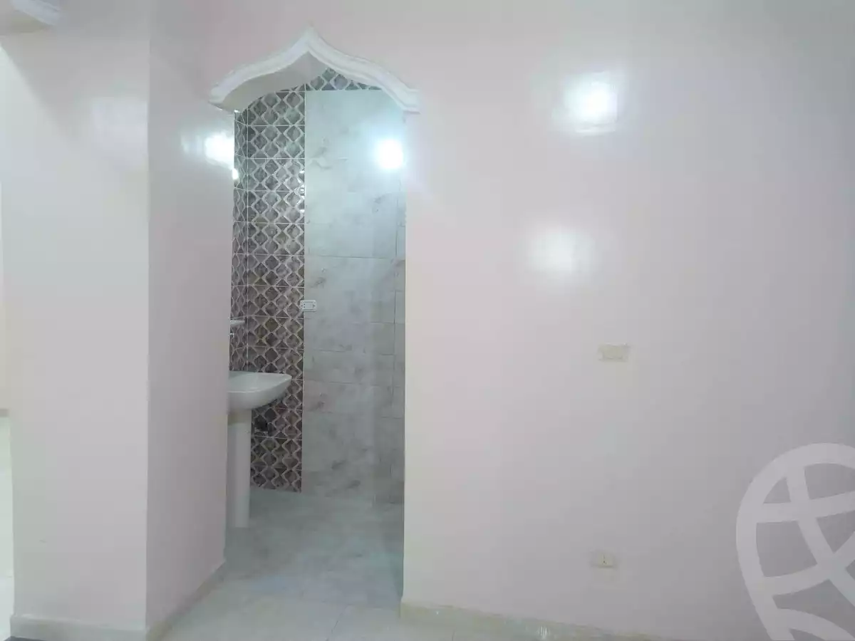 https://aqarmap.com.eg/en/listing/3551051-for-sale-cairo-el-haram-el-talbya-othman-moharram-st