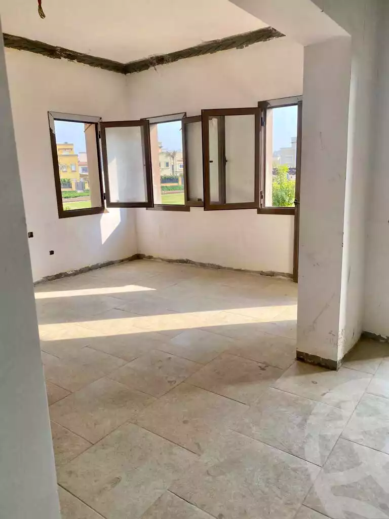https://aqarmap.com.eg/en/listing/4026947-for-sale-cairo-new-cairo-compounds-mivida