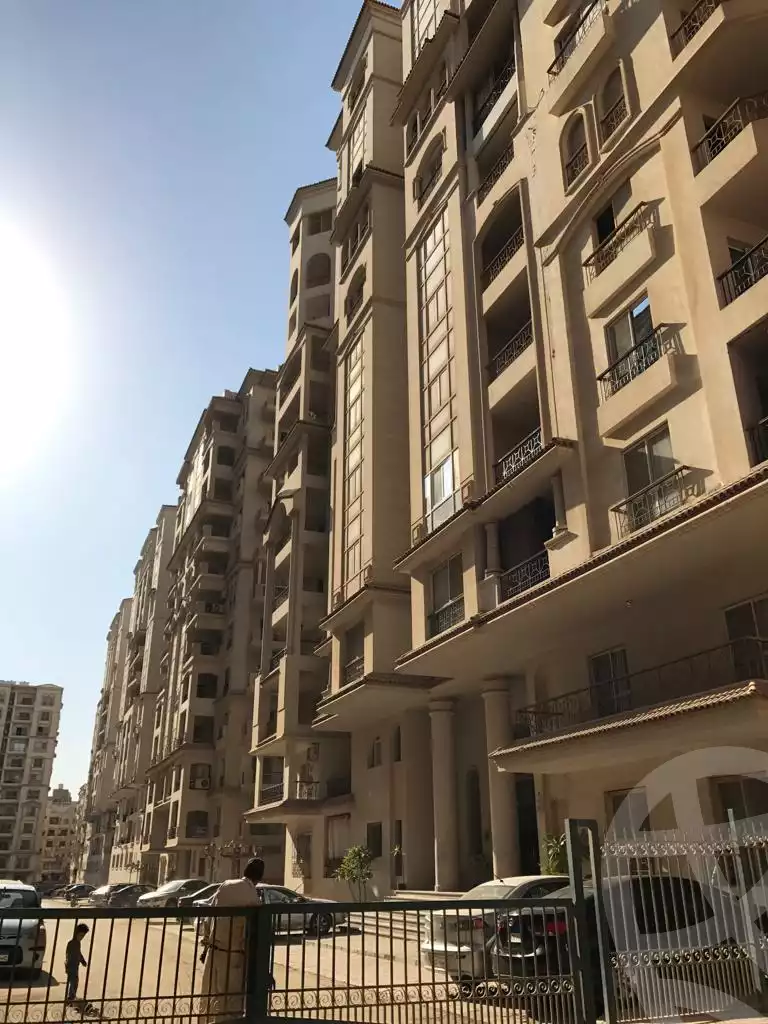 https://aqarmap.com.eg/ar/listing/3875483-for-sale-cairo-maadi-ring-road-medium-plateau-compound-el-baron-city