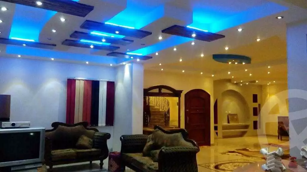 https://aqarmap.com.eg/ar/listing/3894208-for-sale-cairo-6th-of-october-el-ahyaa-neighborhood-11th