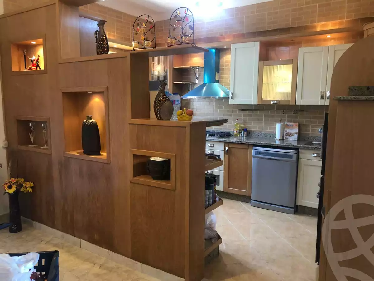 https://aqarmap.com.eg/ar/listing/3896438-for-sale-alexandria-l-jmy-l-jmy-lbhry