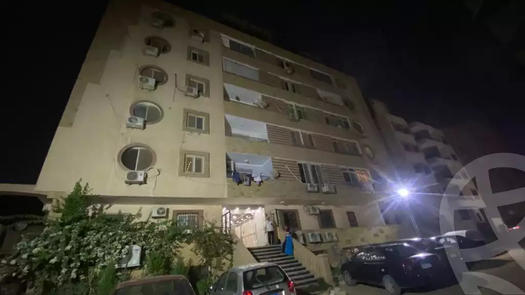 https://aqarmap.com.eg/en/listing/6337523-for-sale-cairo-mokattam-el-hadabah-el-wosta-el-mantaqa-el-olaa-baron-school-street