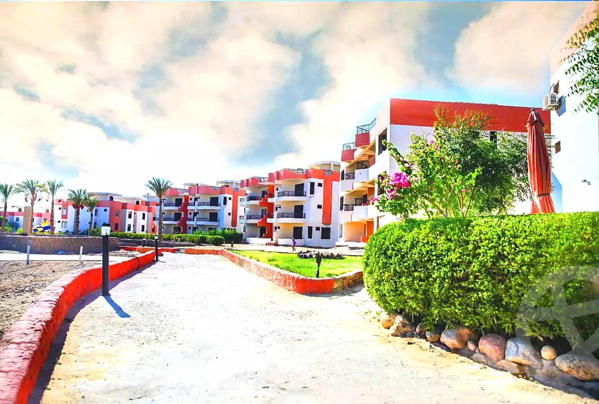 https://aqarmap.com.eg/en/listing/3136973-projects-molen-veick