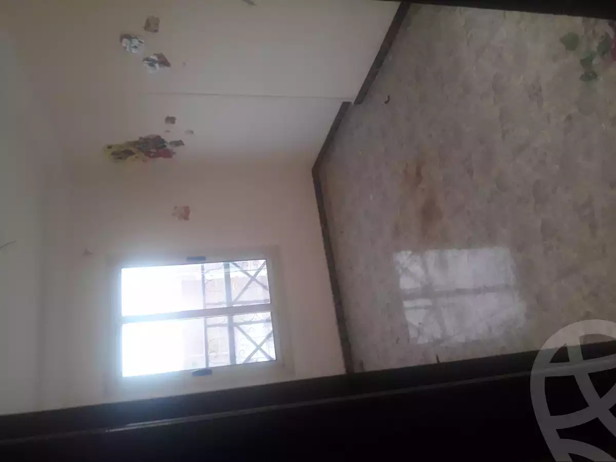 https://aqarmap.com.eg/ar/listing/3934492-for-sale-alexandria-moharram-bey-kanal-al-mahmoudeya-al-bahri-st