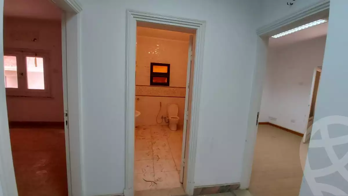 https://aqarmap.com.eg/en/listing/3983464-for-rent-cairo-nasr-city-abbas-el-akkad