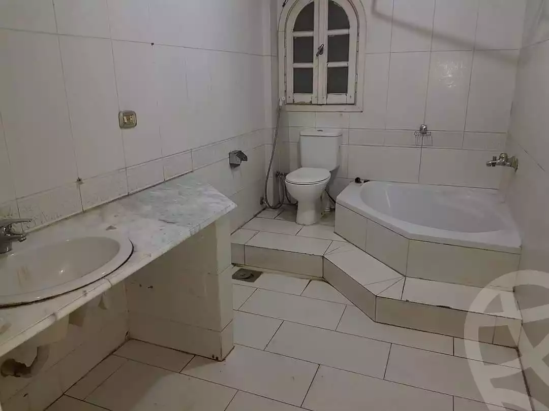 https://aqarmap.com.eg/ar/listing/3898660-for-rent-cairo-nasr-city-abbas-el-akkad