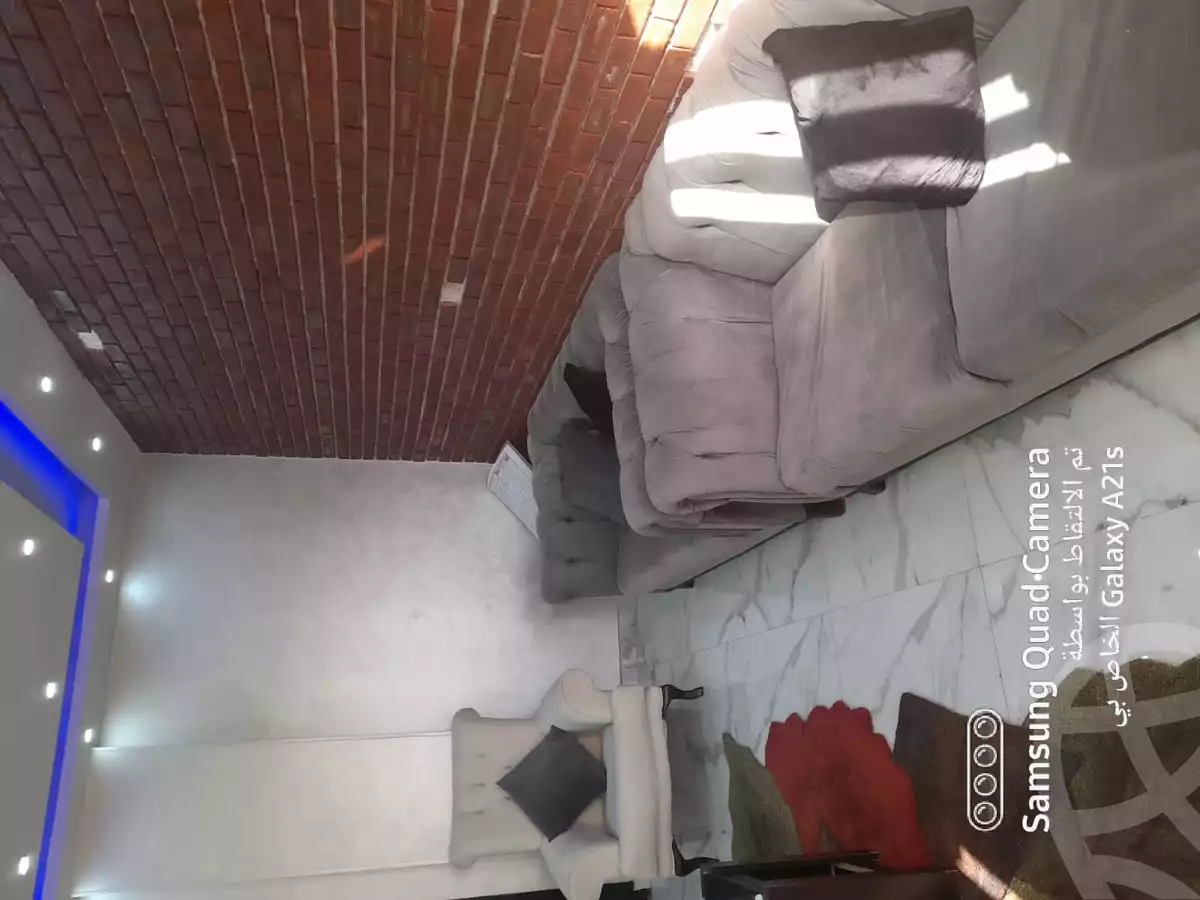 https://aqarmap.com.eg/ar/listing/3614551-for-sale-cairo-el-sheikh-zayed-city-shr-lbstn