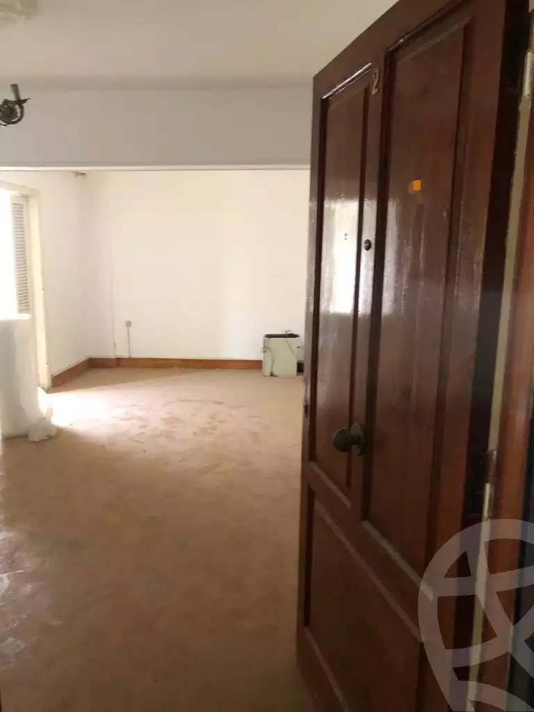 https://aqarmap.com.eg/ar/listing/3624987-for-sale-cairo-al-oubour-eskan-el-shabab