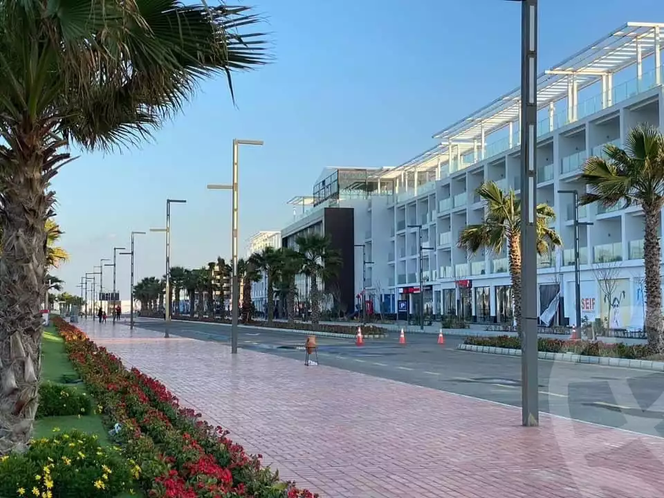 https://aqarmap.com.eg/en/listing/3600206-for-sale-port-said-kmbwnd-fy-bwr-s-yd-porto-said-compound-amer-group