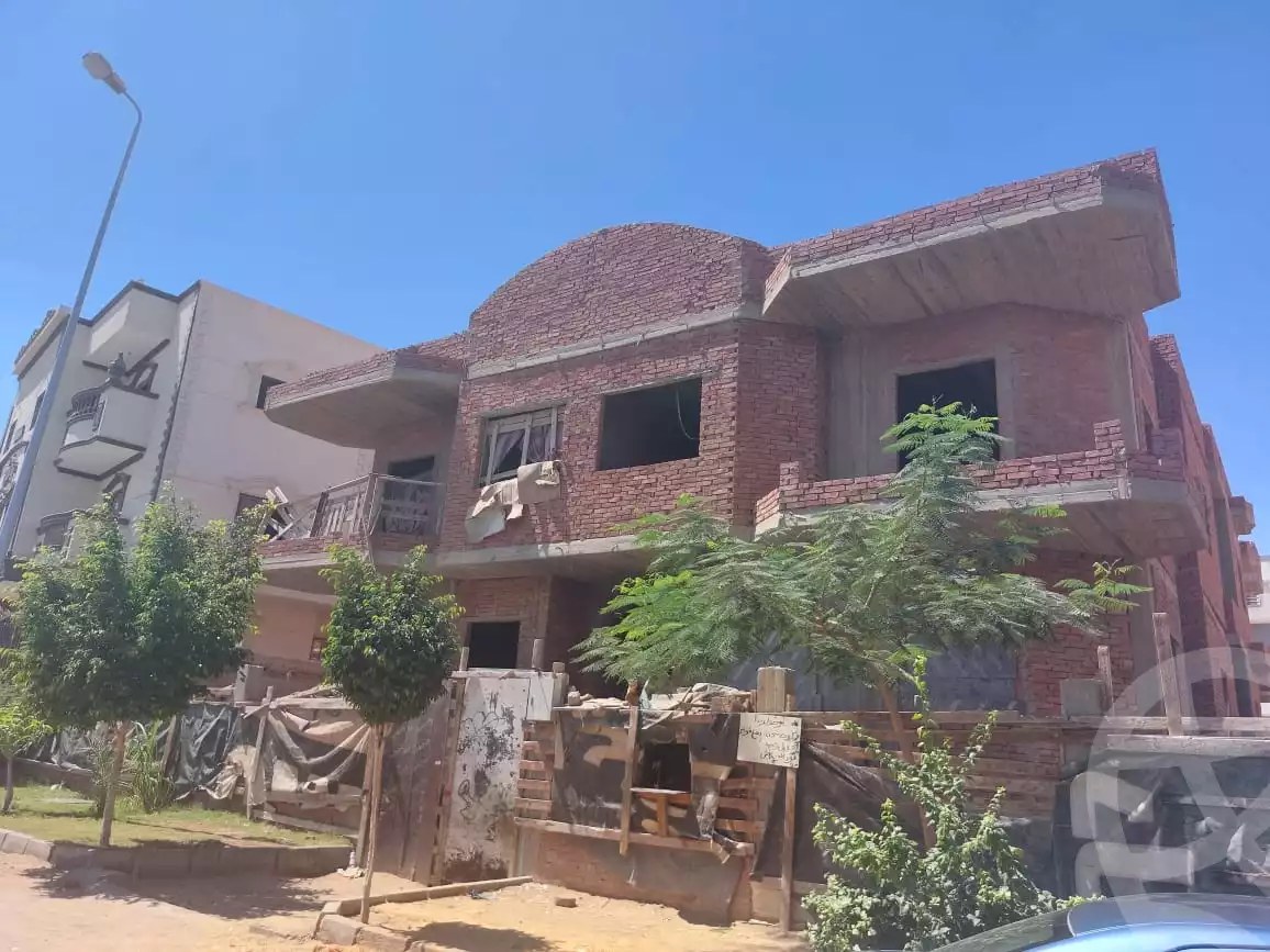 https://aqarmap.com.eg/ar/listing/3632278-for-sale-cairo-new-cairo-sharq-el-akadamiya-tuman-bay-st