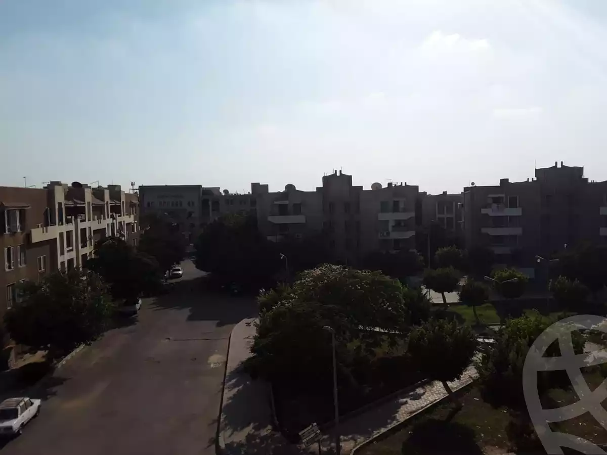 https://aqarmap.com.eg/ar/listing/3635893-for-sale-cairo-al-oubour-eskan-el-shabab