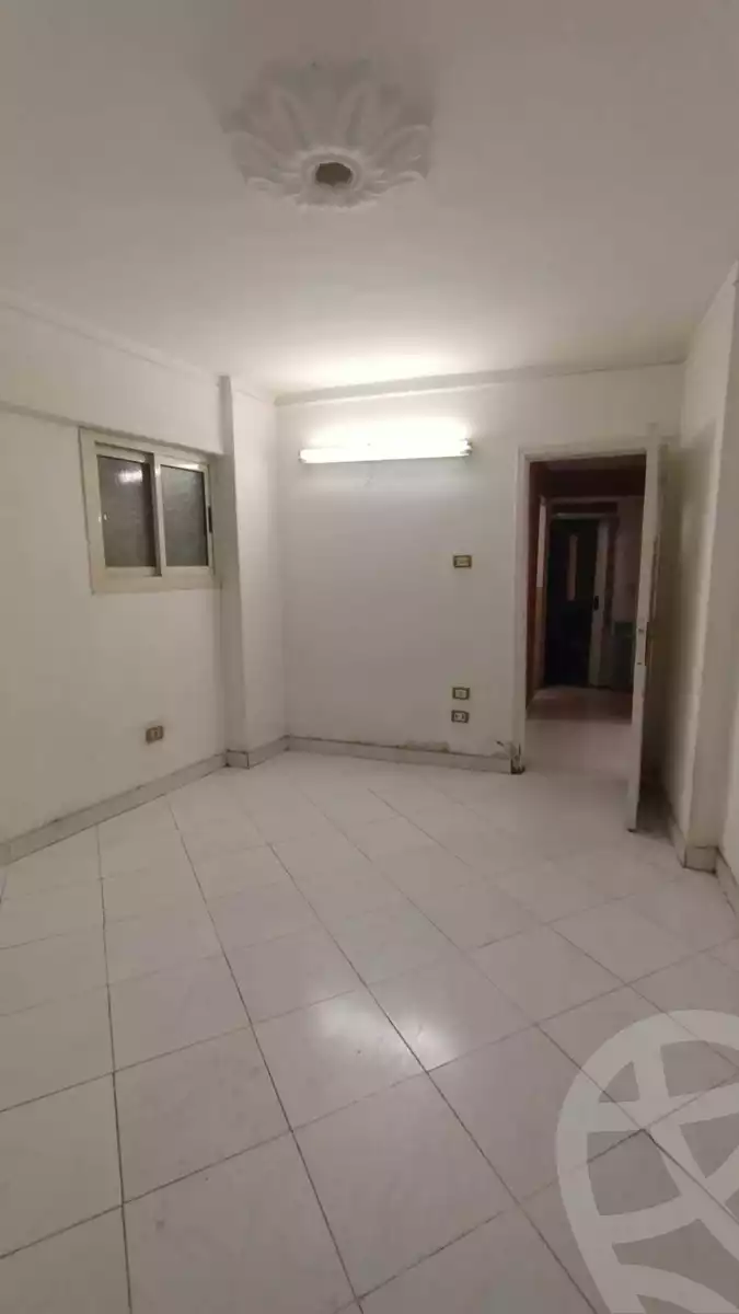 https://aqarmap.com.eg/en/listing/4045298-for-rent-cairo-el-haram-shareaa-khatem-el-morsalen